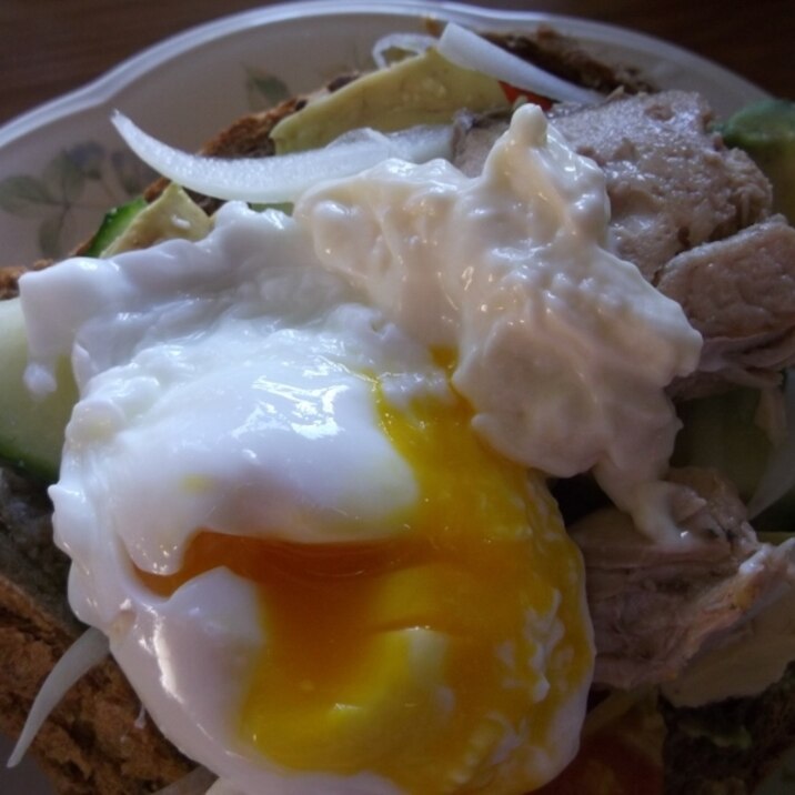 カフェ風☆鮭と卵のオープンサンド